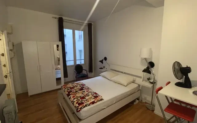 PARIS 2e·22m²·F1·Studio·Fully furnished 2