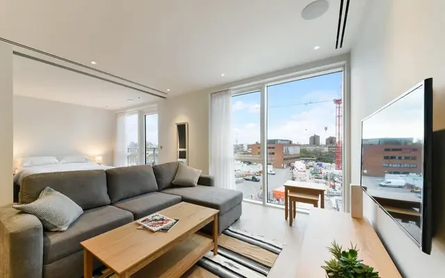 Lockside House, 3 Thurstan Street, Chelsea Creek, London, SW6 2XD 2