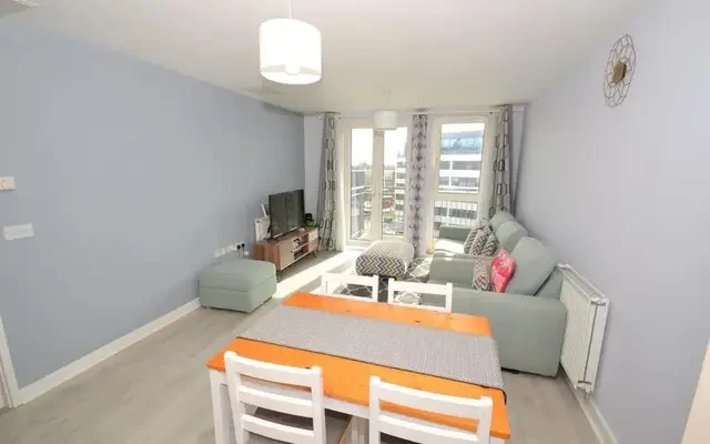 Northolt Road 20848# 4