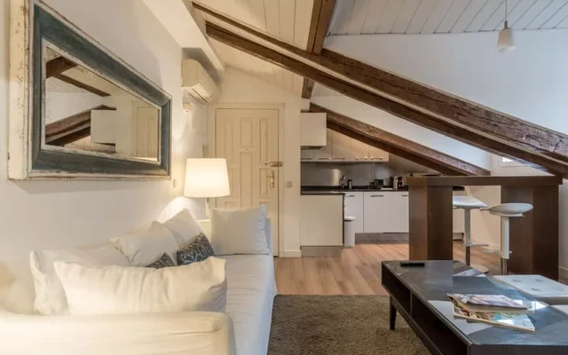 1 bd 1 bth - Salamanca - Cozy - MintyStay 1