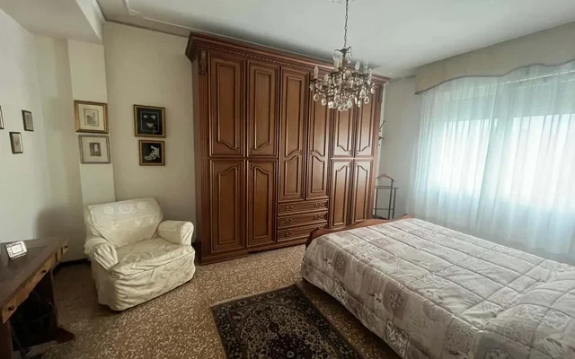 Appartamento con 2 camere a Venezia 1