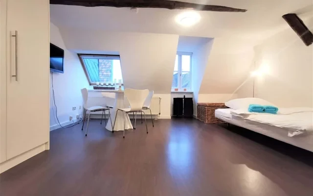 1-Zimmer Apartment Kramer 11/4R 2