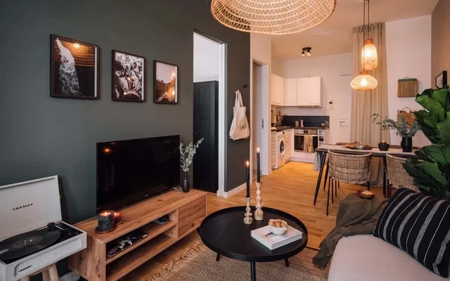 Tshuapa - 1 bedroom in Tiergarten 4