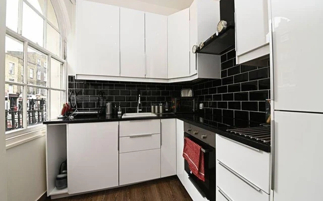 LH-151 Gray's Inn Road - London student accommodation