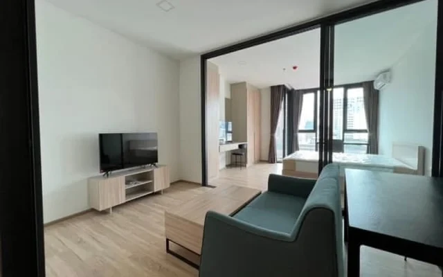 1-BR Condo for Rent, ฿24,000/month, XT Phayathai 0