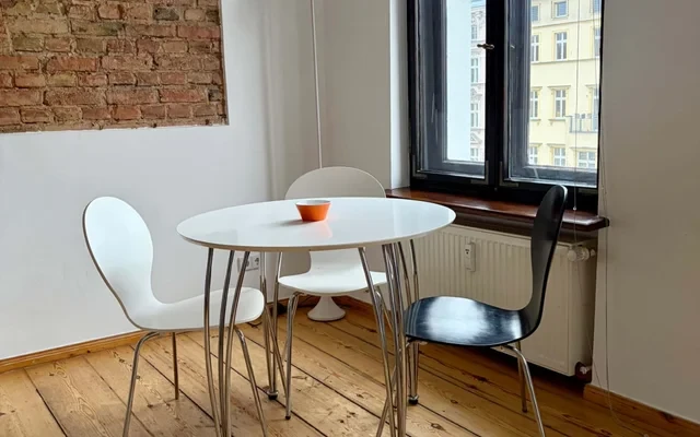 Apartment in Oderberger Strasse, Berlin for 65 m² with 1 bedroom 2