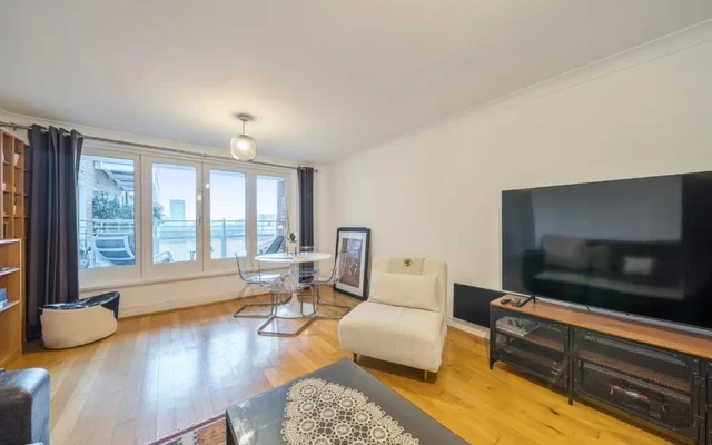 LH-New Caledonian Wharf 1