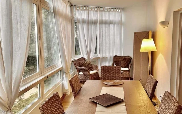Amazing 3-bedroom apartment with pool in Cascais 0