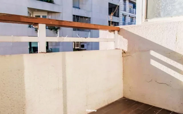 Calle Cirilo Amoros Valencia 46004 Spain 4