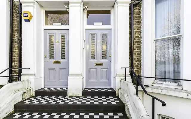 Warwick Gardens 13232# 1