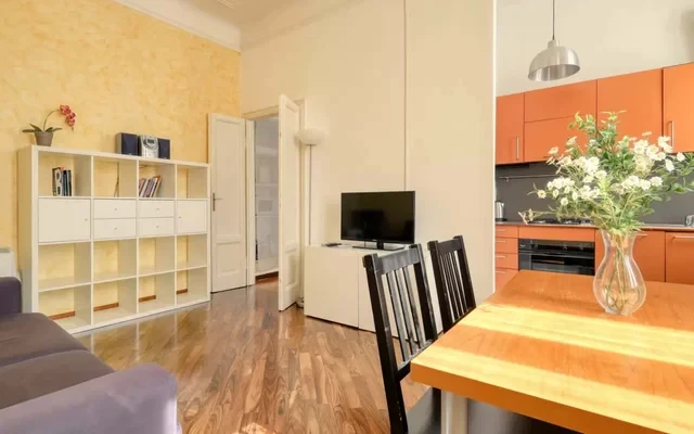 Appartamento luminoso e accogliente vicino al centro citta 1