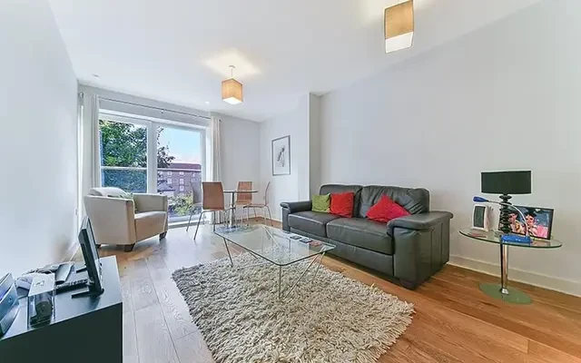 Forge Square,  London, E14 3GU 0