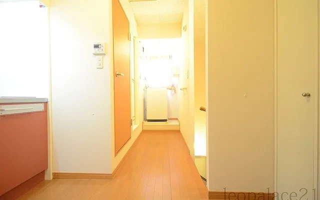 レオパレス富岡 3