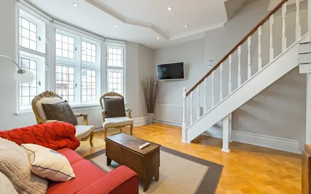 Glendower Mansions, Glendower Place, South Kensington, London, SW7 3DS 3