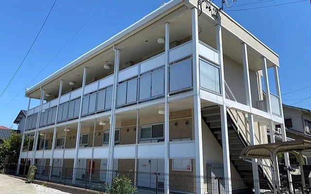 レオパレスフローリッシュ 0