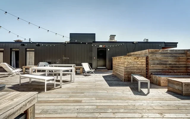 ALMA Quarter Latin - Montreal student accommodation - Rooftop