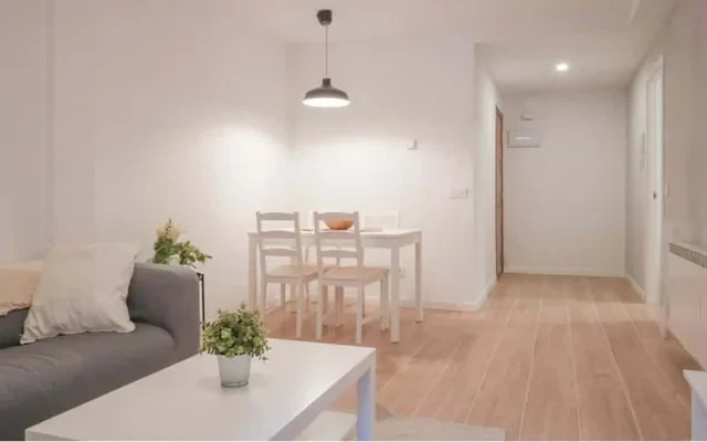 Calle de Sesena, 47 (ONLY STUDENTS) 3