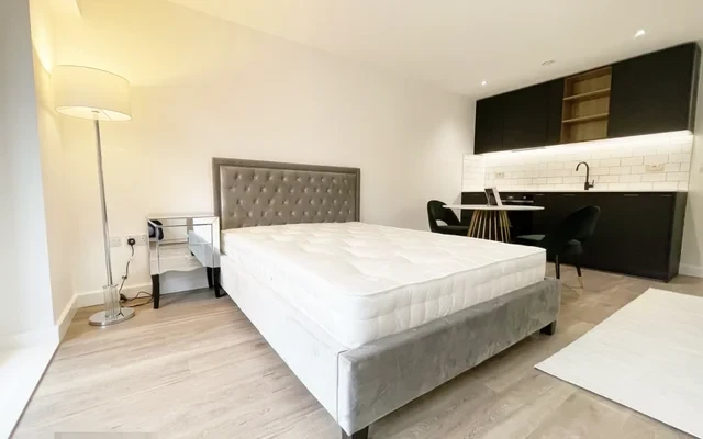 FH-Beaufort Park - London student accommodation - Studio Flat10