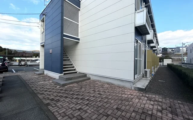 レオパレスＭ＆Ｍ 4