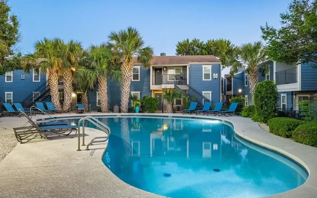 Austin Midtown Apartments 3