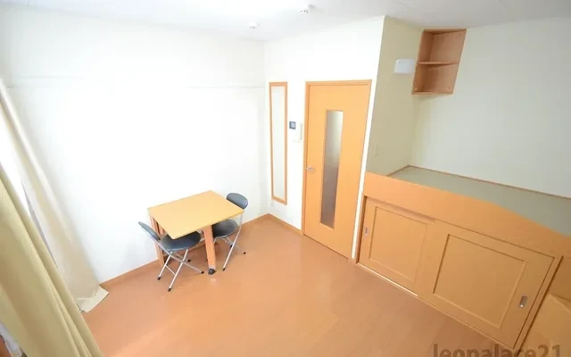 レオパレスヴィダ　フェリス 3