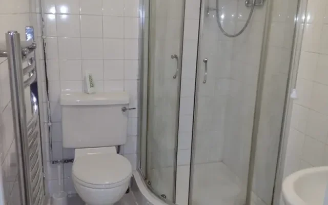 King Edwards Road, Swansea SA1 3