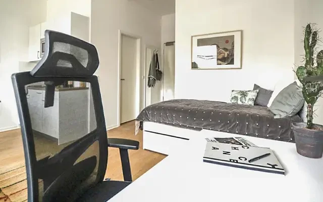 studio near Niddagaustraße 3