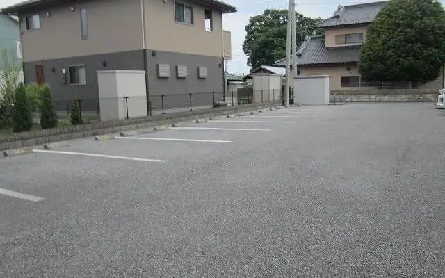 レオパレスさくら 4