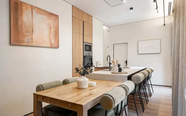 Theia - 2 bedrooms in Sol 2
