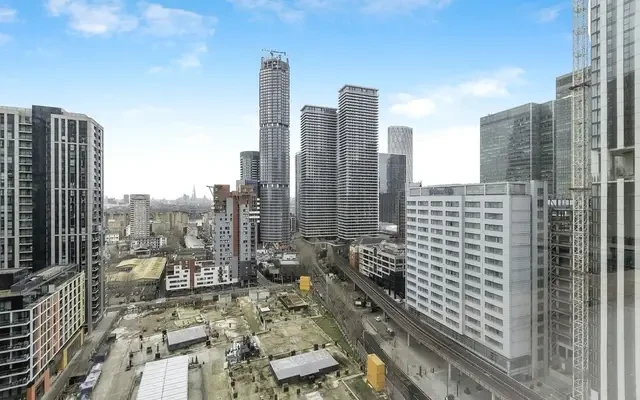 Pan Peninsula Square 12771# 3
