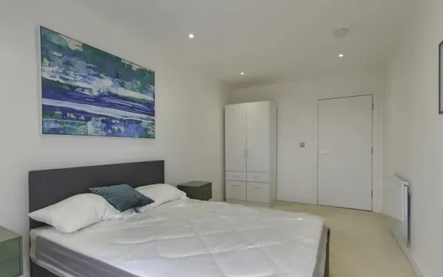LH-Wellington Street 3