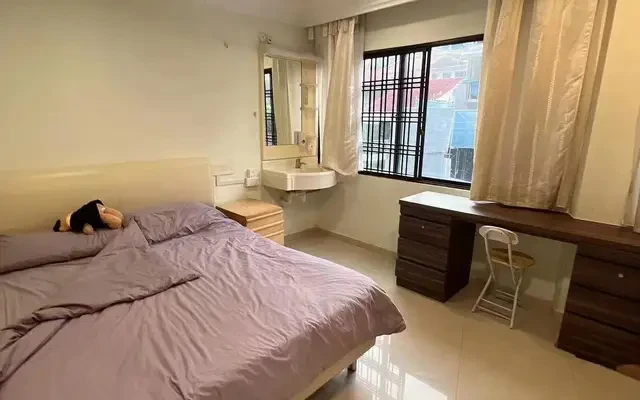Lucky Plaza Apartment - ZU 4