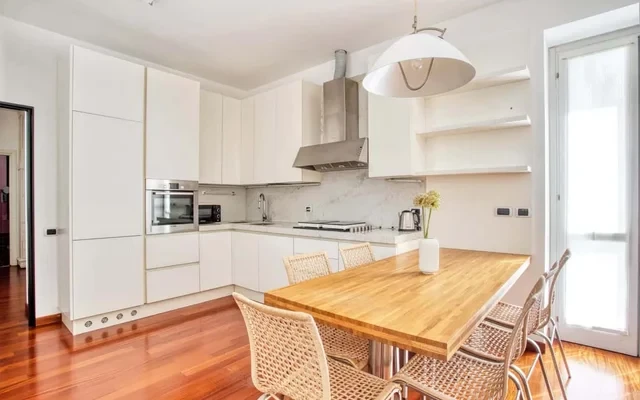 Apartment in Largo la Foppa 0