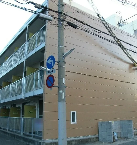 レオパレス島上