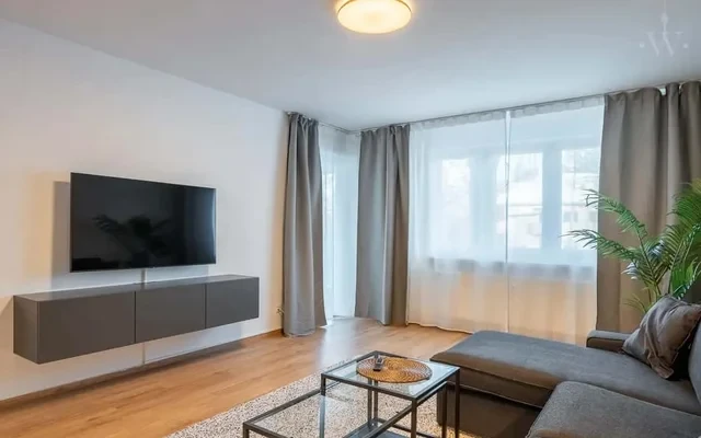 Liebevoll eingerichtete 3-Zimmer-Wohnung in Berli 4