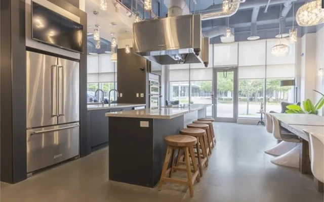 100 Bond Street East Prism 1