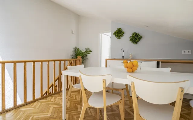 C/ SEGOVIA, 67, 2°A, 28005 MADRID 1