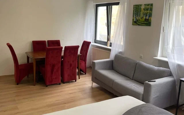 Schoene 3 Zimmer Wohnung naehe Zentrum 3