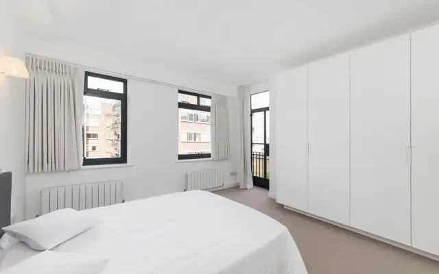 Laurie House, Kensington, London, W8 7AW 4