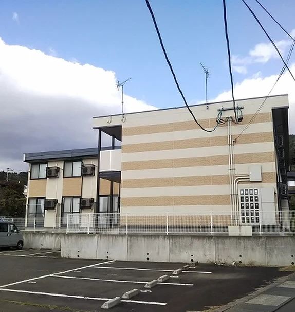レオパレス東山