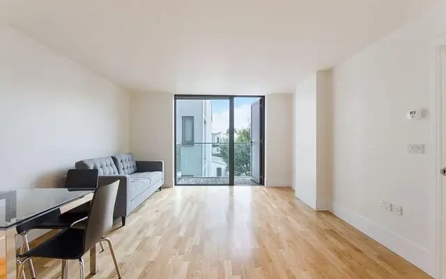 Northstand Apartments, Highbury Stadium Square, Islington, London, N5 1FJ 0
