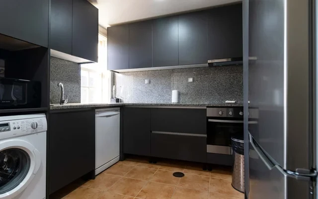 Spacious Apartment in Rua da Bainharia, Porto 2