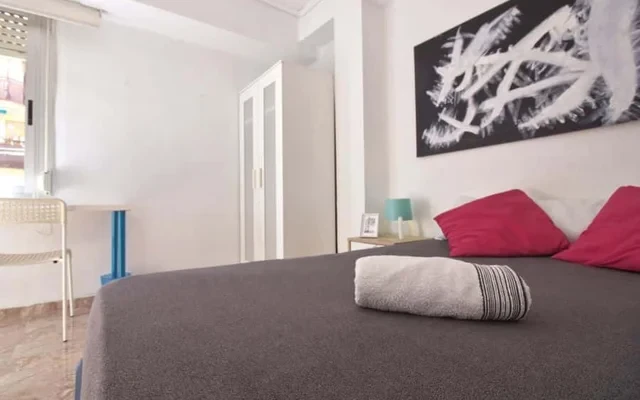 Piso de 3 habitaciones en Benimaclet 4
