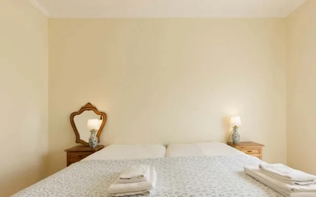 Great property for rent in Charneca da Caparica, Lisbon  (SEP-MAY Only) 3