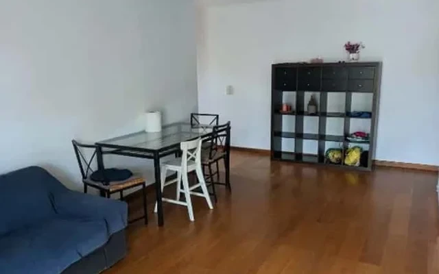 High-floor two-bedroom apartment with terrace in Lisbon 3