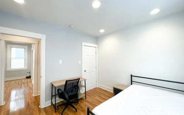 2353-2355 Tilbury Ave 2