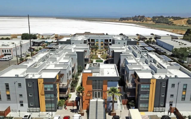 Elan Menlo Park 1