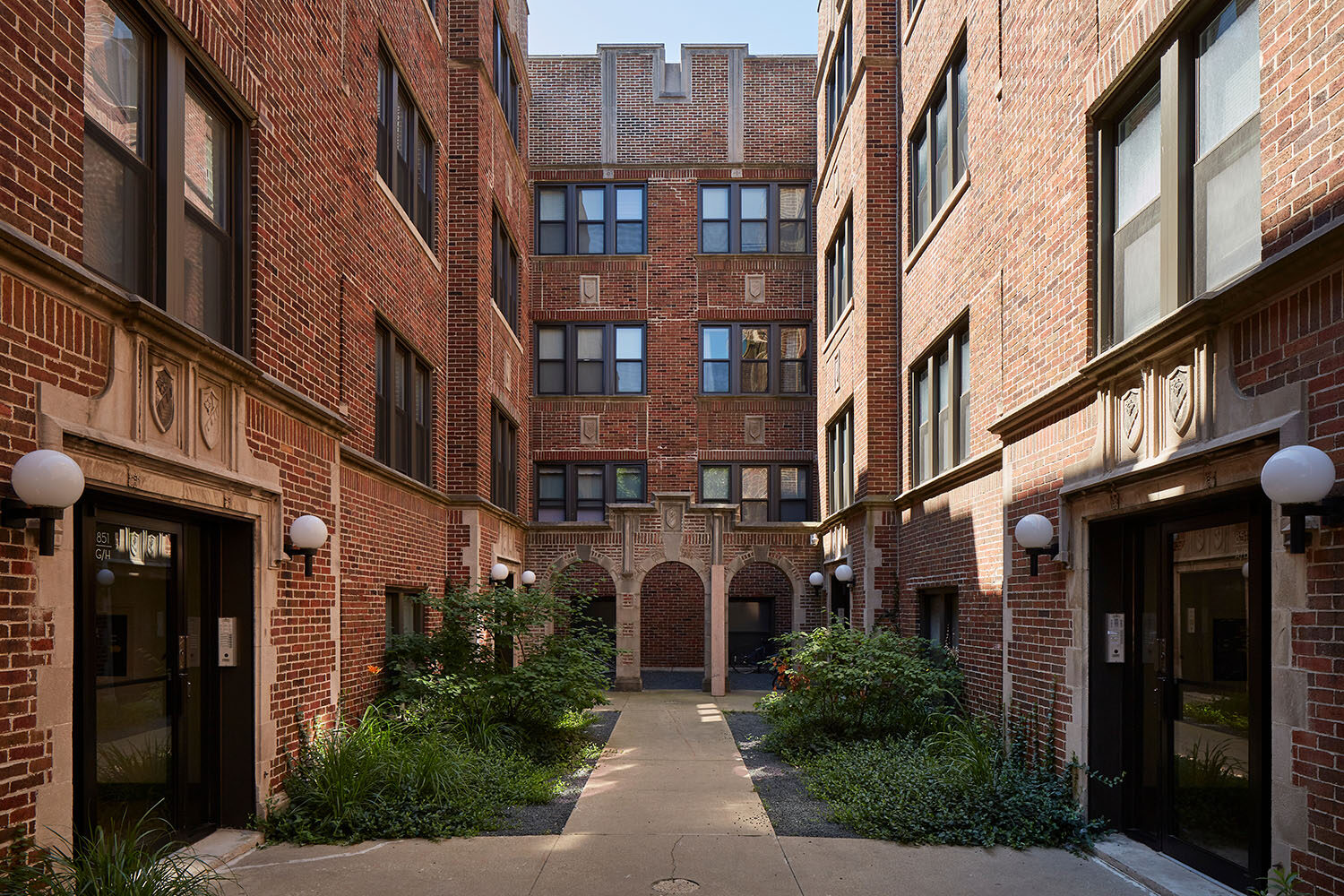 5300 S. Drexel Avenue