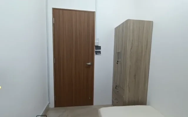 SimsVille Condominium - BESPOKE 3