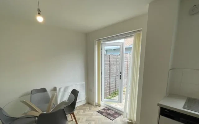 HL-Hope Street 1